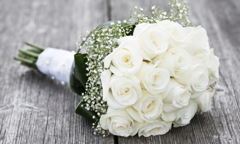 4 Wedding Flower Arrangement Tips for Savvy Couples