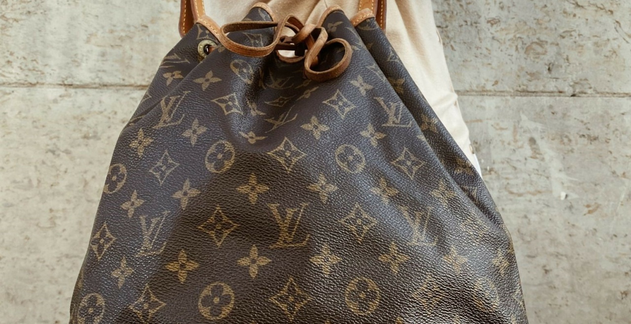 THE STORY BEHIND THE LOUIS VUITTON NOÉ BAG